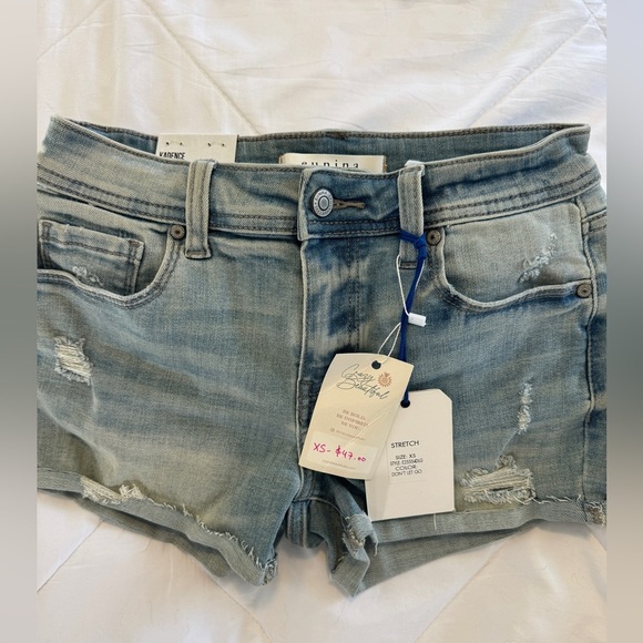 eunina Pants - Eunina Kadence mid rise cuffed short NWT sz xs